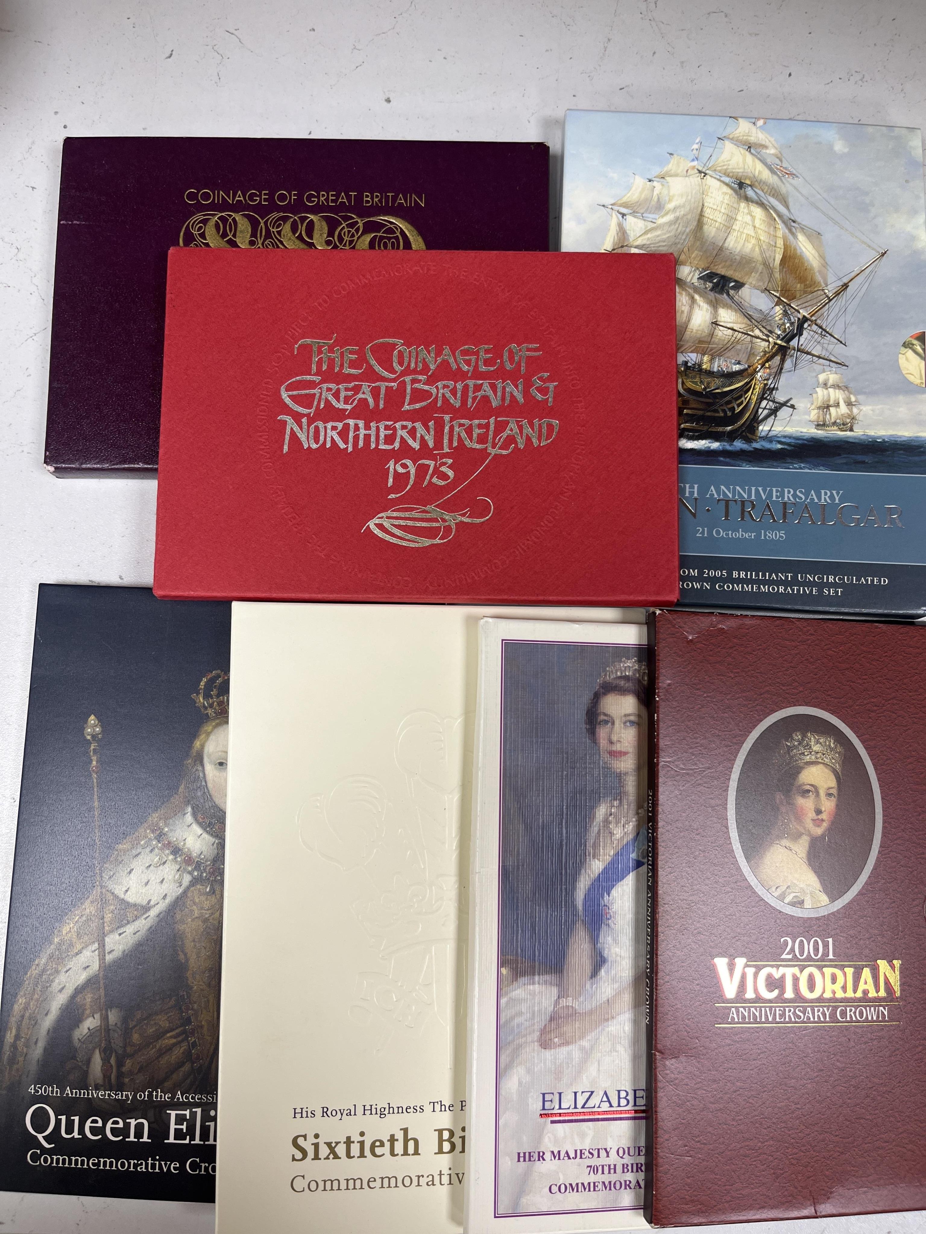 British coins, Edward VII to Elizabeth II, halfpennies to halfcrowns, and Elizabeth II, BUNC crowns, and year sets etc, includes 1946 and 1949 brass threepence coins, about fine